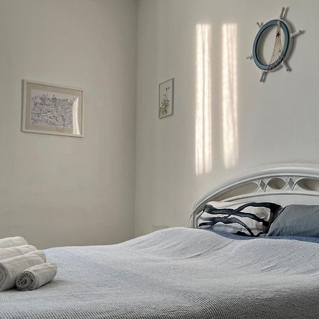 B&B Ligustico Генуя Экстерьер фото